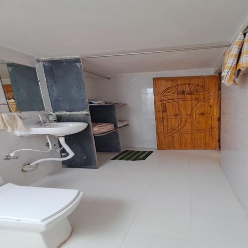 Blue Berry Homestay, Bajjarwada